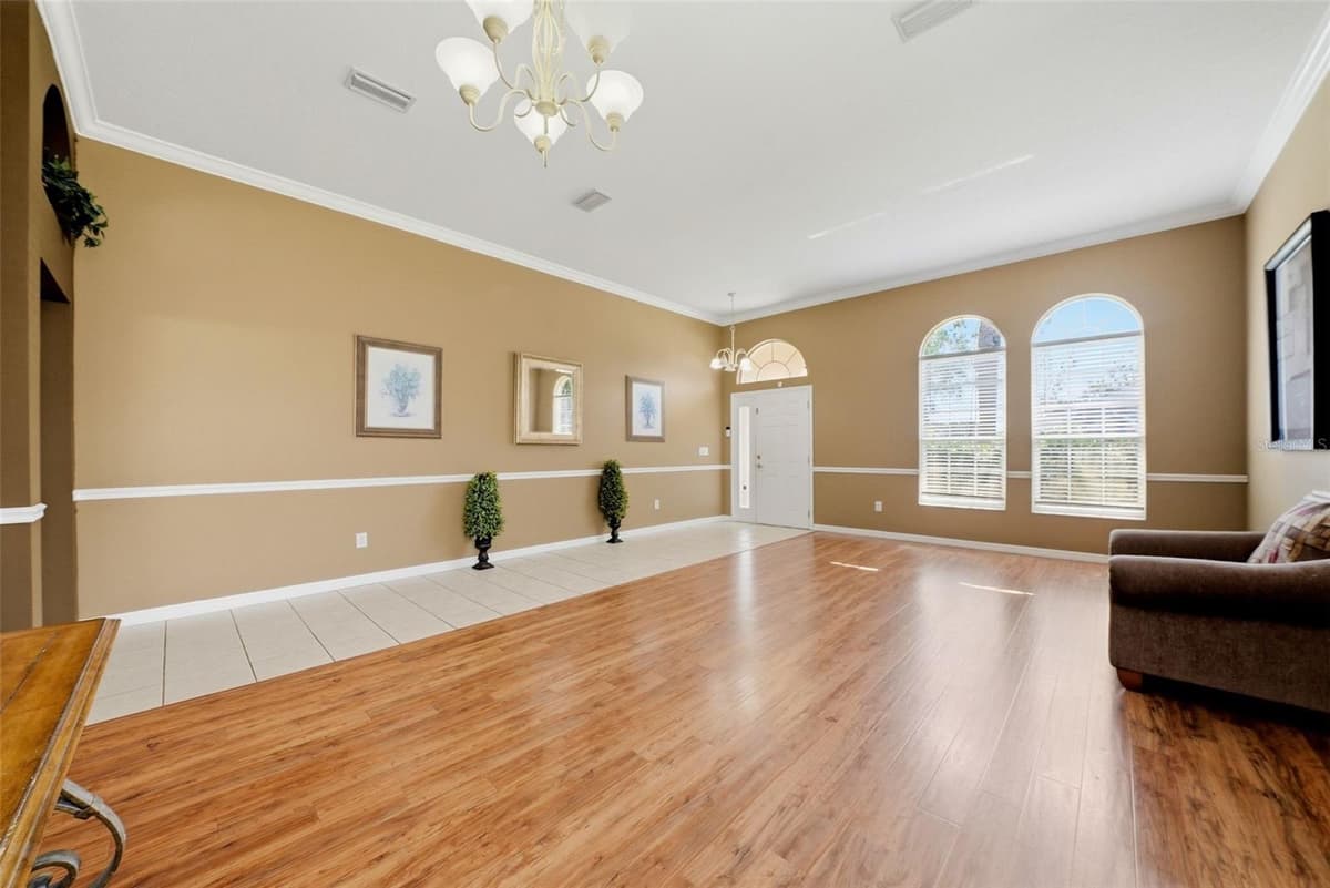 5553 BRADDOCK DRIVE — photo 9 of 55