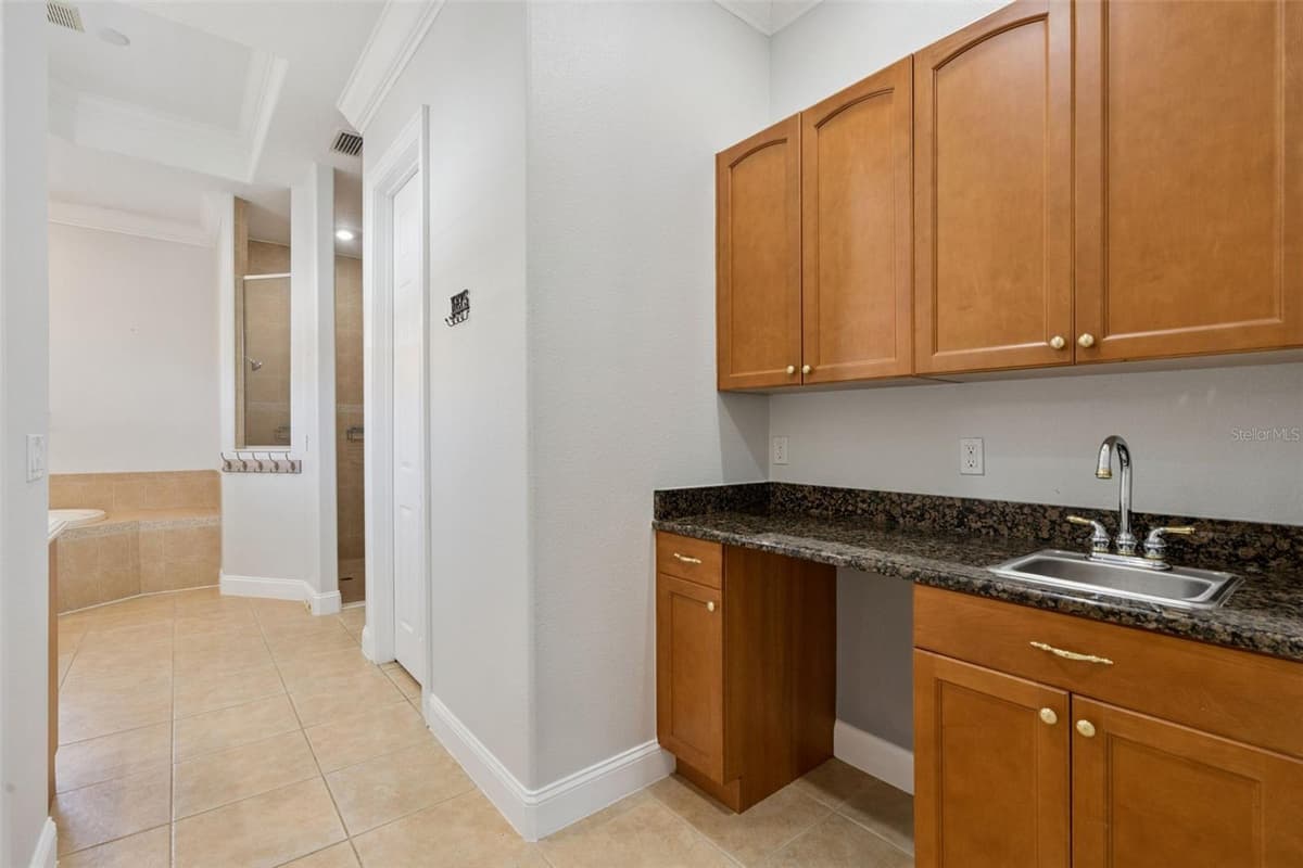 6533 CARTMEL LN — photo 19 of 35