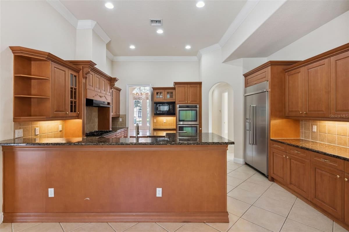 6533 CARTMEL LN — photo 11 of 35