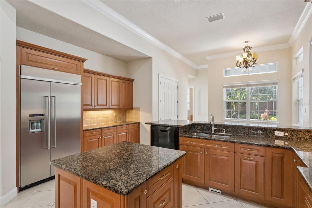 6533 CARTMEL LN — photo 13 of 35