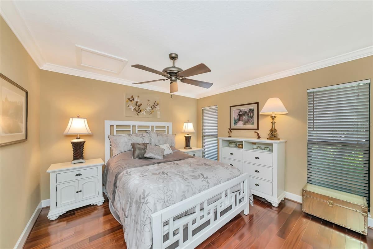 486 YACHT HARBOR DRIVE — photo 30 of 75