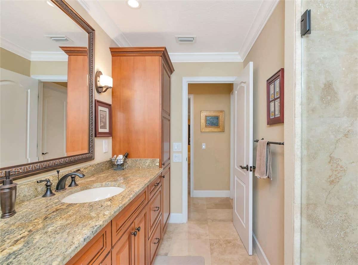 486 YACHT HARBOR DRIVE — photo 35 of 75