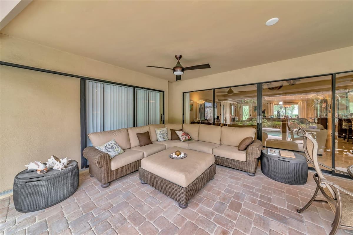 486 YACHT HARBOR DRIVE — photo 40 of 75