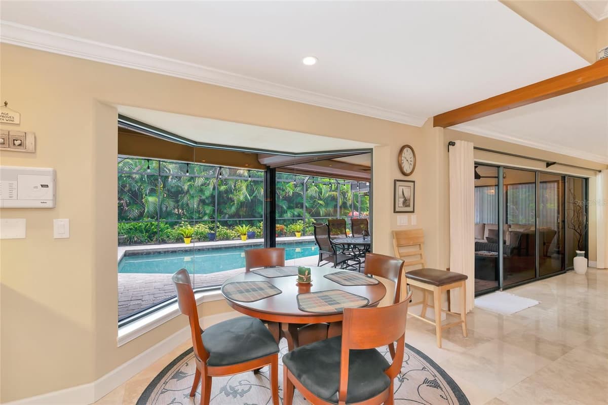 486 YACHT HARBOR DRIVE — photo 13 of 75