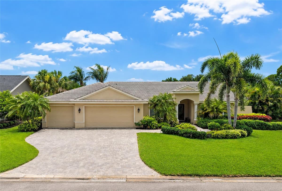 486 YACHT HARBOR DRIVE — photo 1 of 75