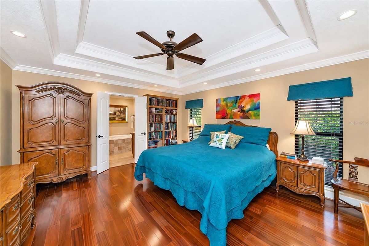 486 YACHT HARBOR DRIVE — photo 24 of 75