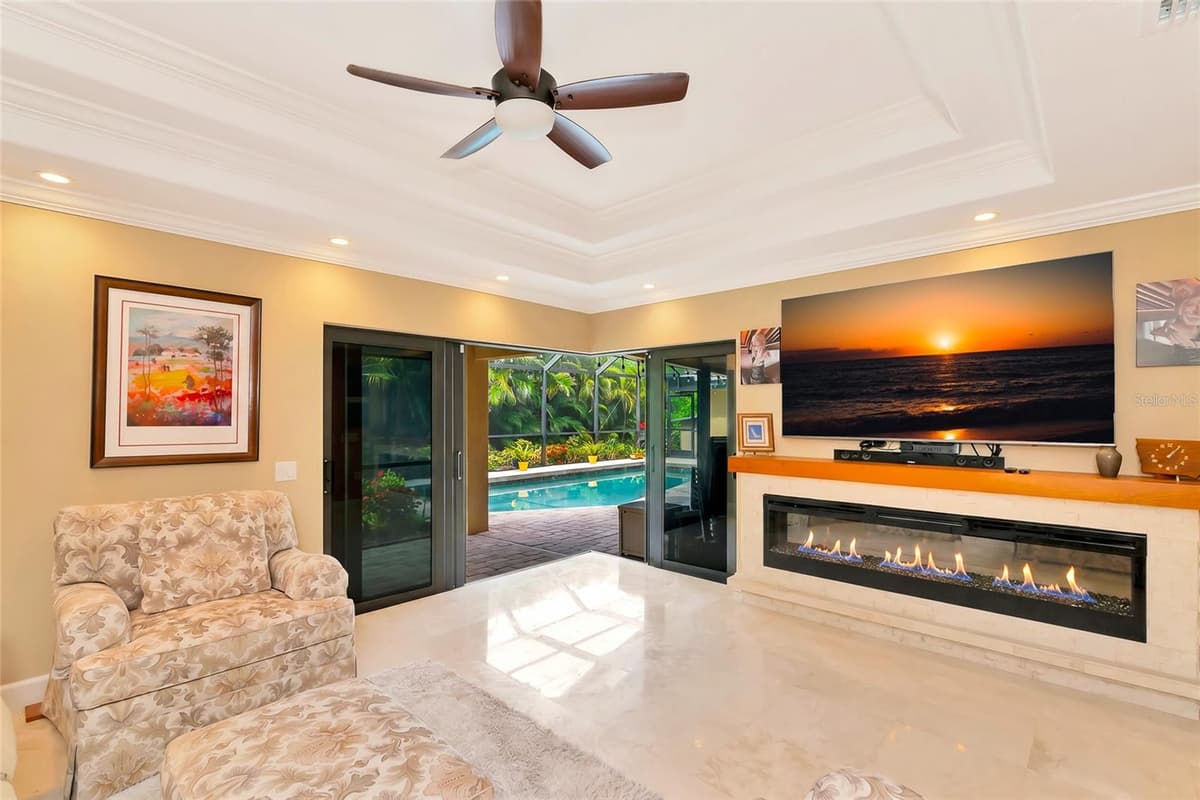 486 YACHT HARBOR DRIVE — photo 23 of 75