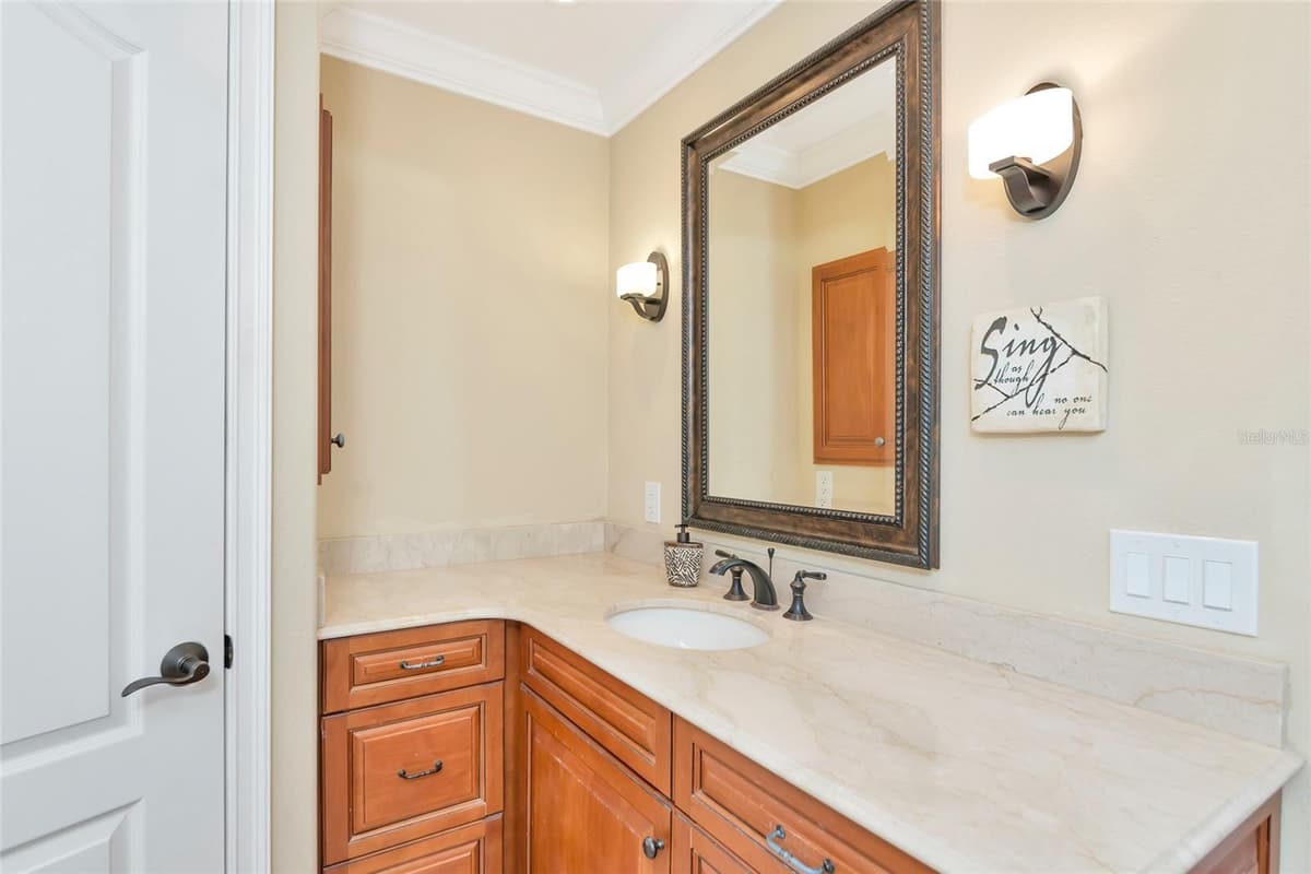 486 YACHT HARBOR DRIVE — photo 28 of 75
