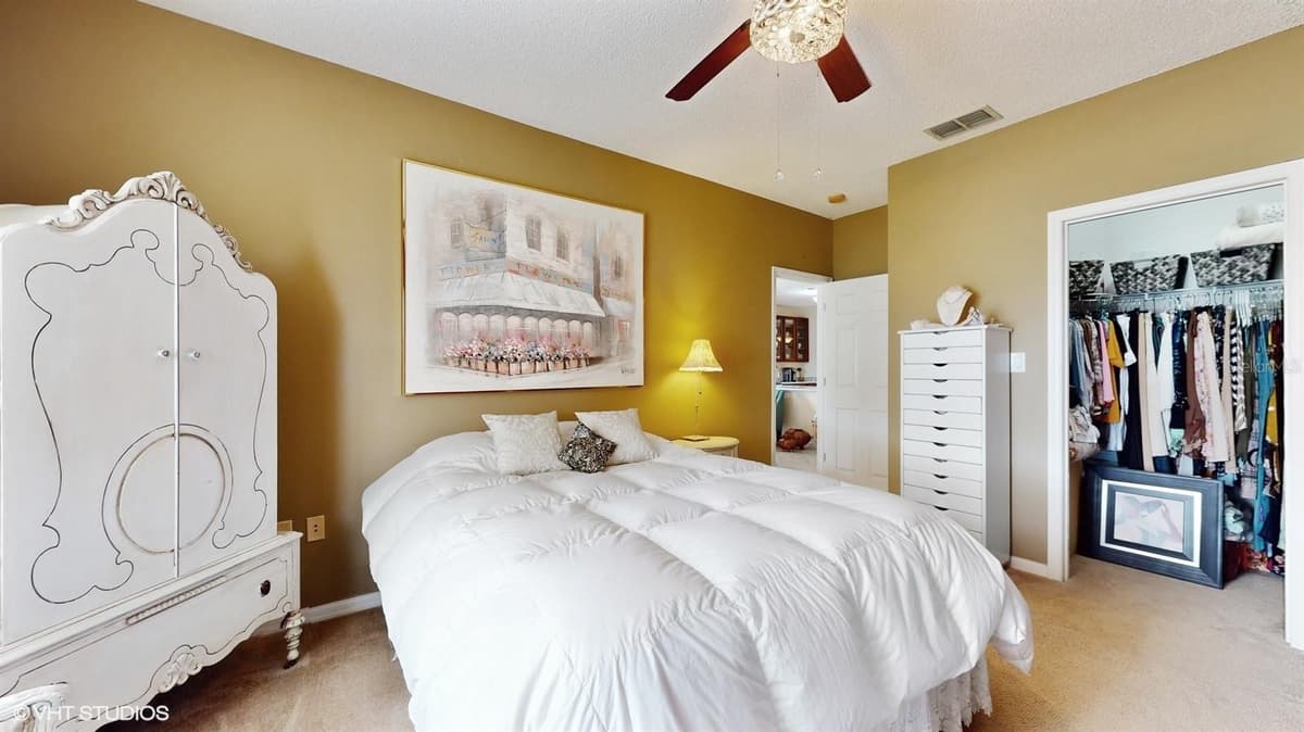 321 CRESSA CIRCLE — photo 15 of 31