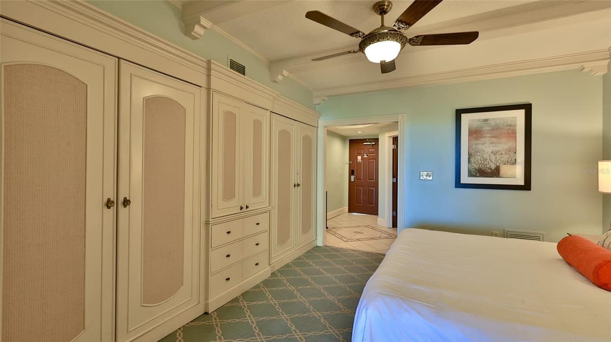 200 OCEAN CREST DRIVE — photo 45 of 53