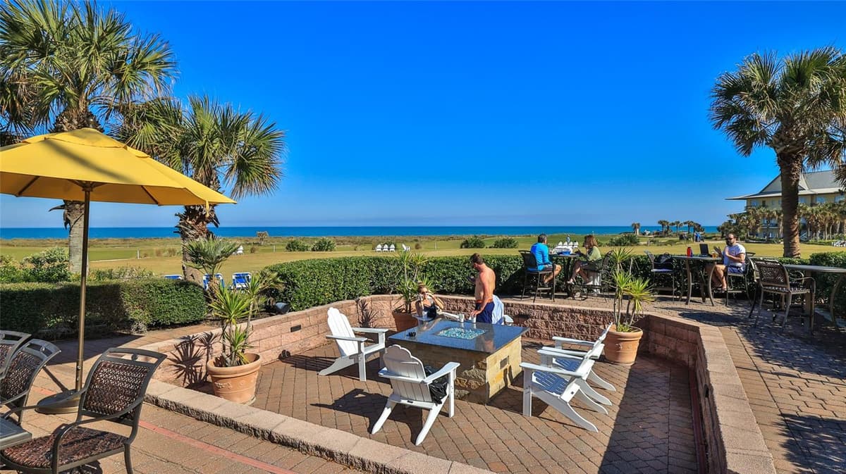 200 OCEAN CREST DRIVE — photo 18 of 53