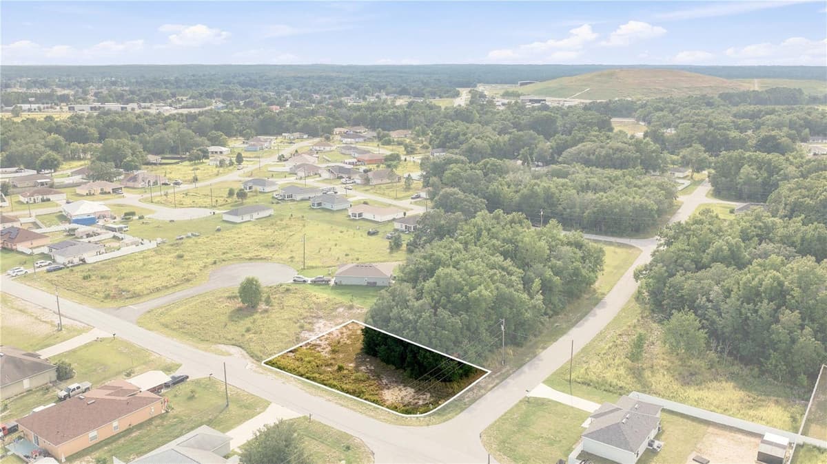 DOGWOOD DR CT — photo 3 of 11