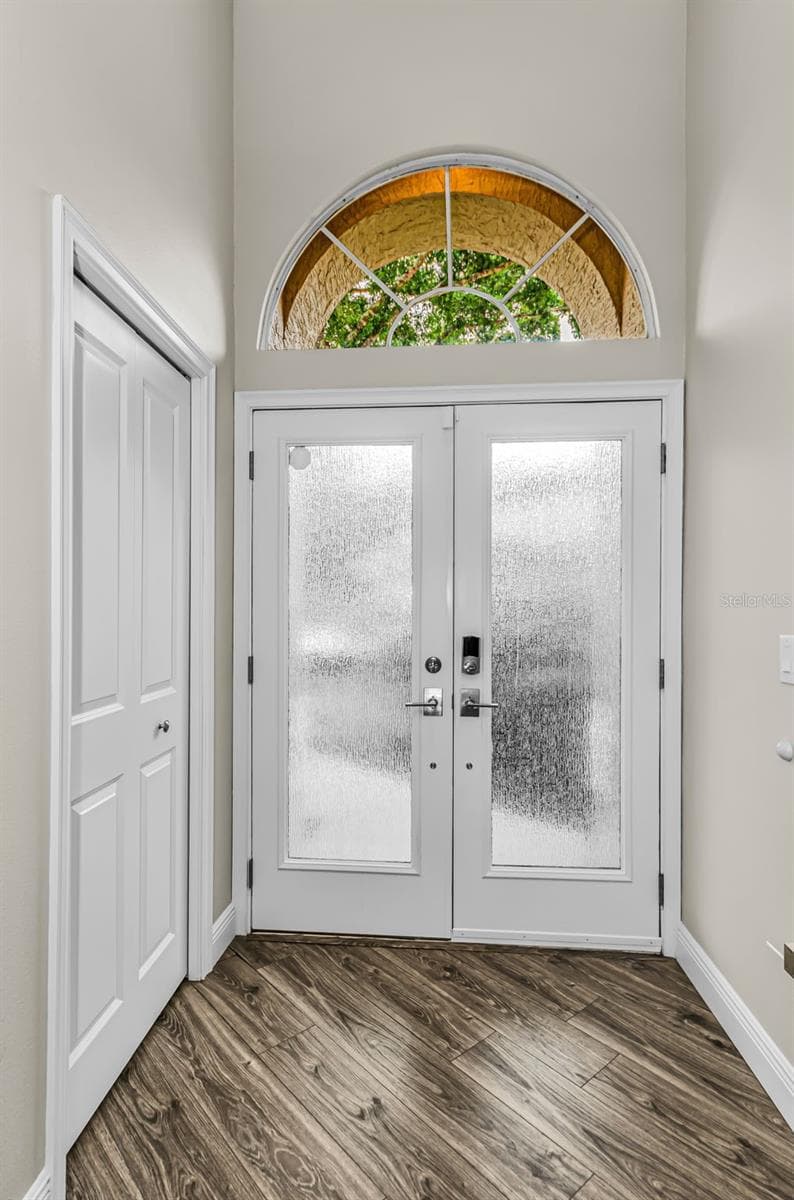5250 PINEHURST COURT — photo 11 of 66