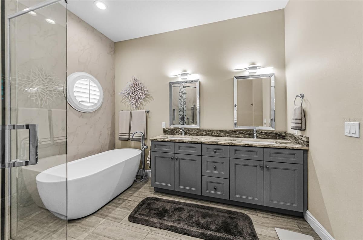 5250 PINEHURST COURT — photo 34 of 66