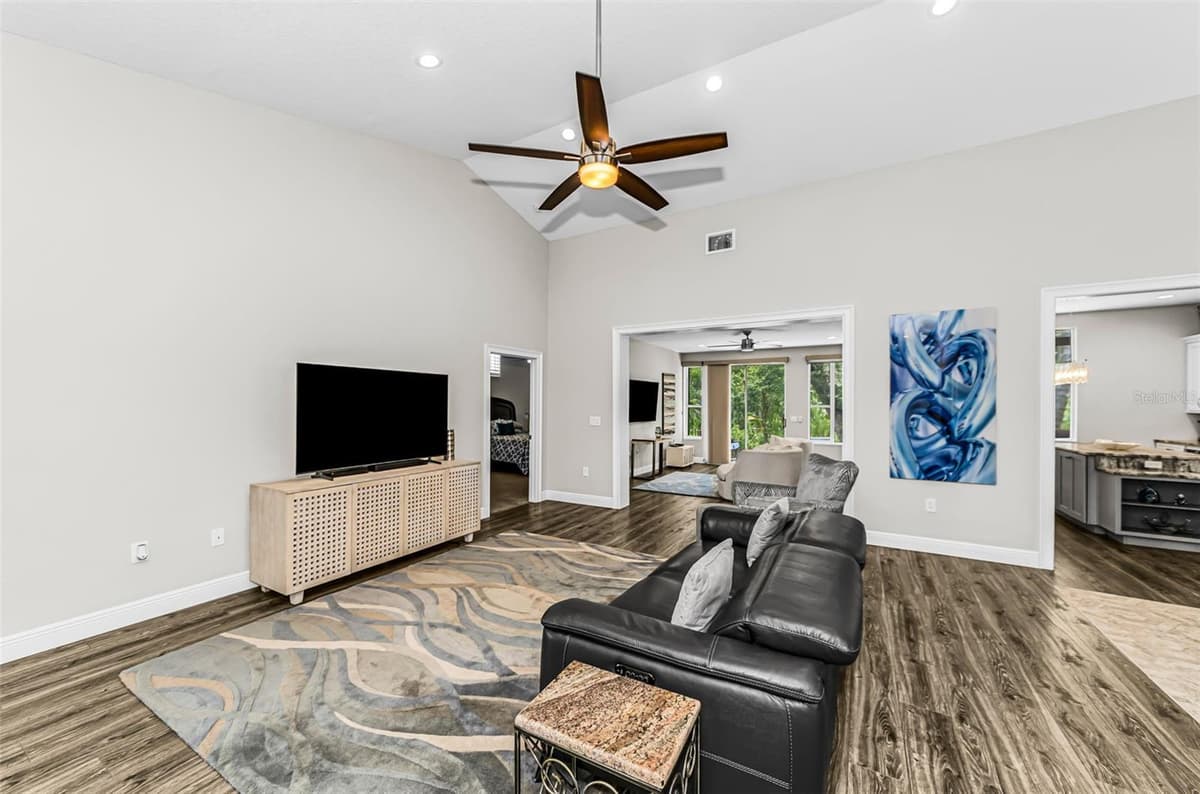 5250 PINEHURST COURT — photo 14 of 66