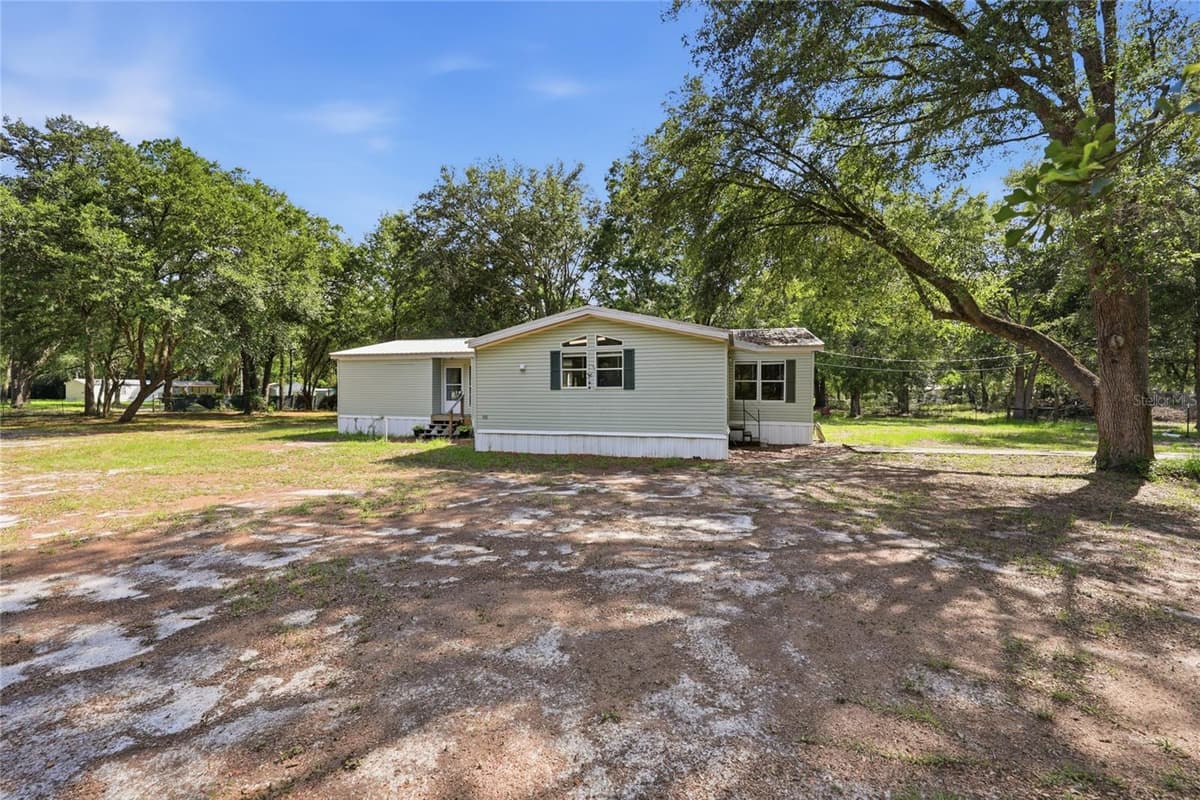2876 COUNTY ROAD 245 — photo 11 of 57