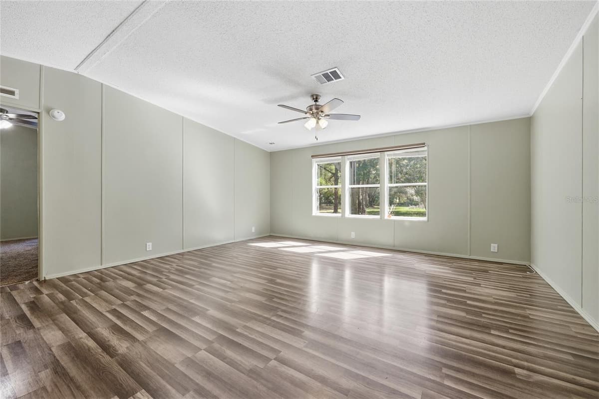 2876 COUNTY ROAD 245 — photo 16 of 57