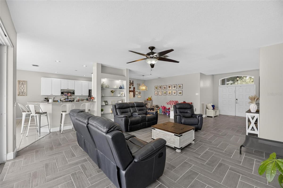 12419 RIVERGLEN DRIVE — photo 11 of 61