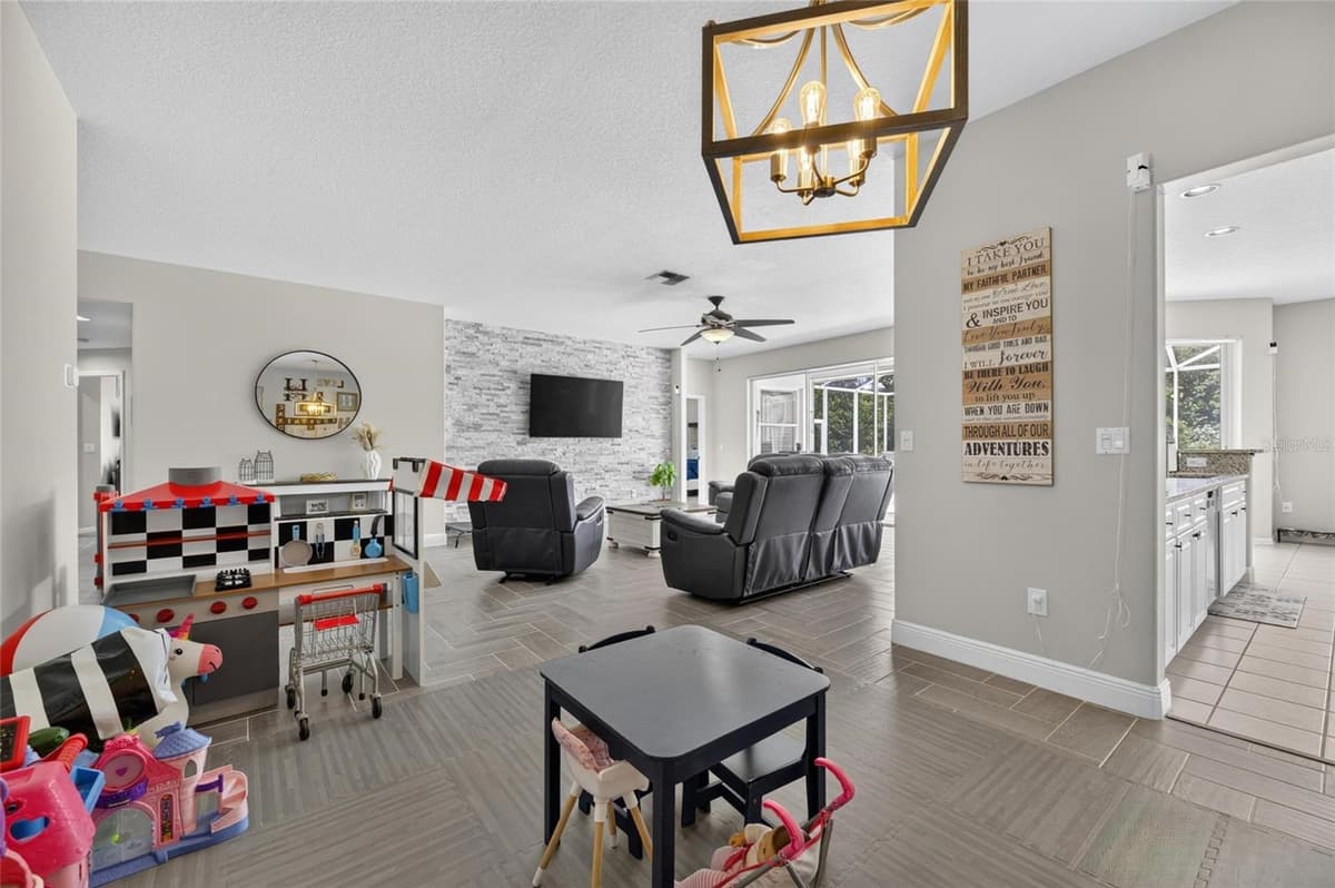 12419 RIVERGLEN DRIVE — photo 15 of 61