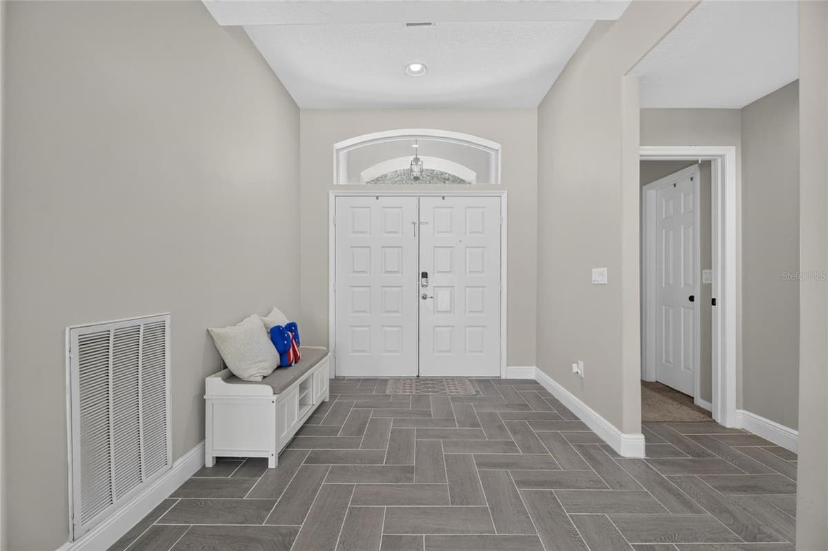 12419 RIVERGLEN DRIVE — photo 4 of 61