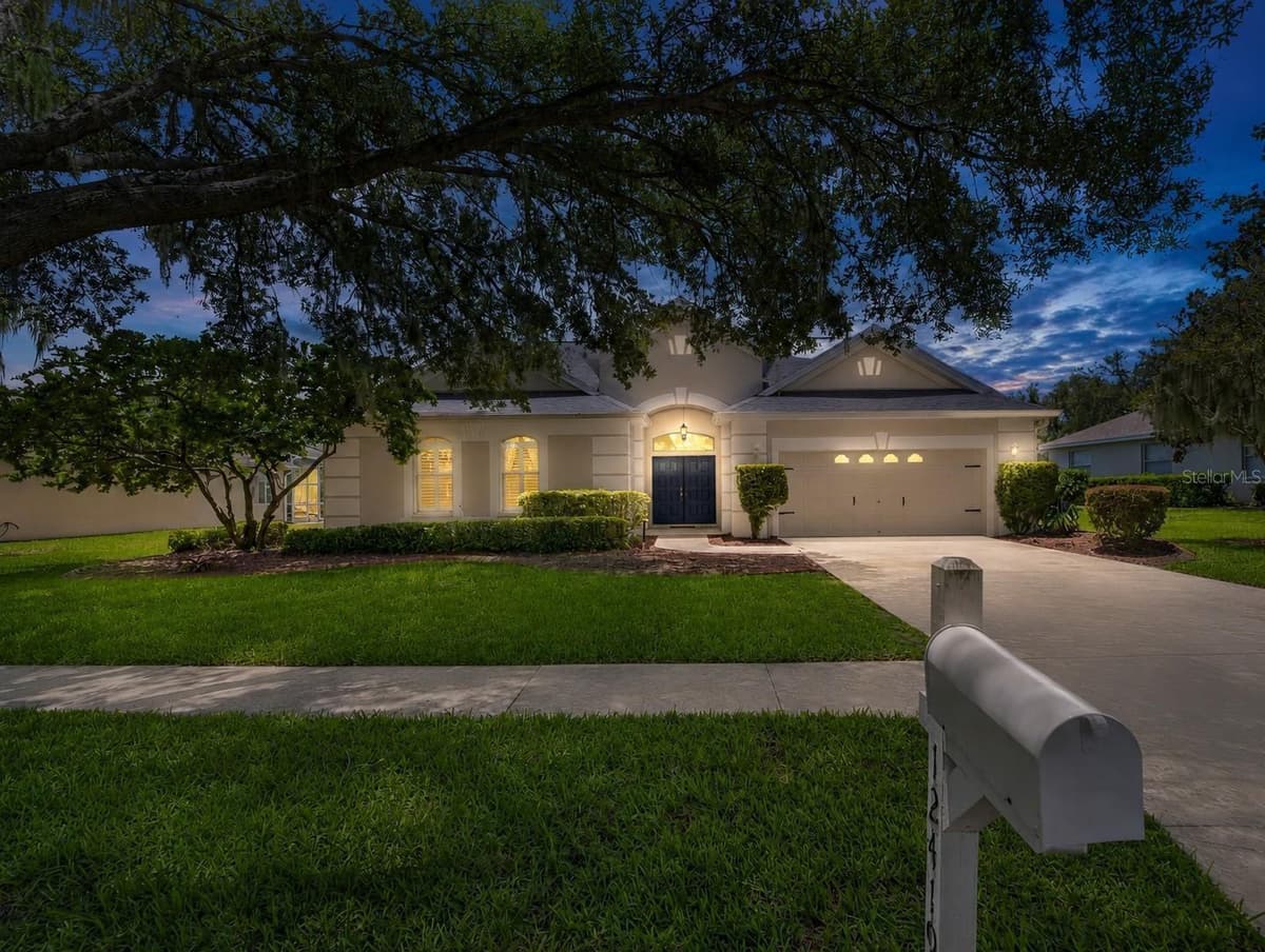 12419 RIVERGLEN DRIVE — photo 1 of 61