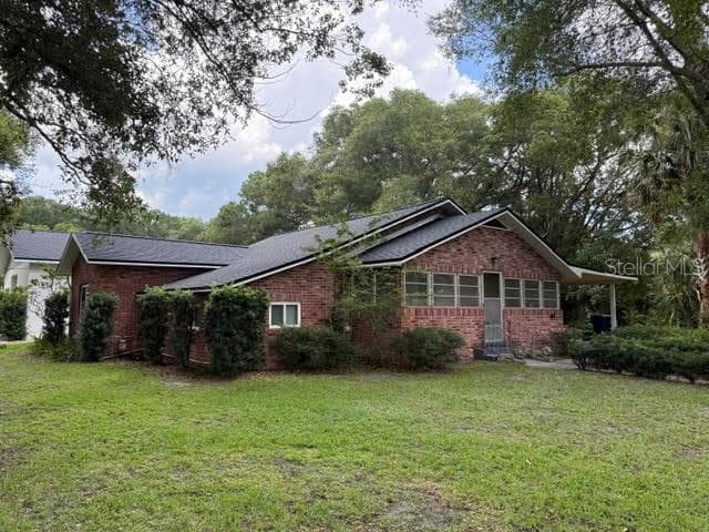 301 KENTUCKY AVENUE — photo 1 of 13