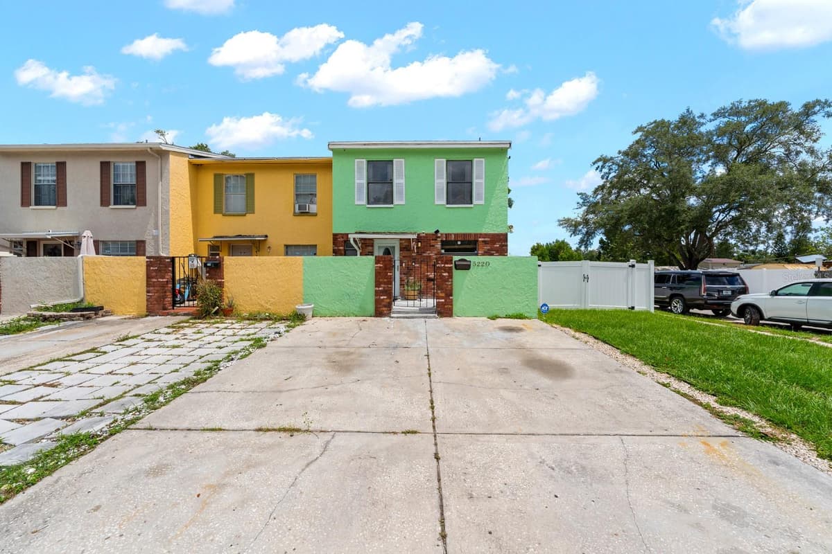 5220 BLANE DRIVE — photo 1 of 29