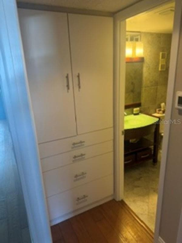101 RIVERSIDE DRIVE — photo 12 of 20