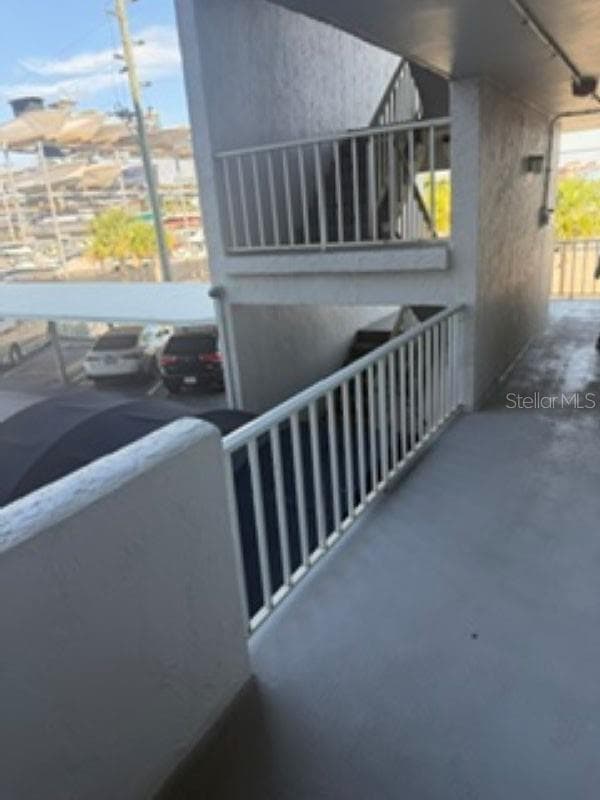 101 RIVERSIDE DRIVE — photo 16 of 20