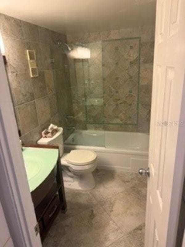 101 RIVERSIDE DRIVE — photo 13 of 20