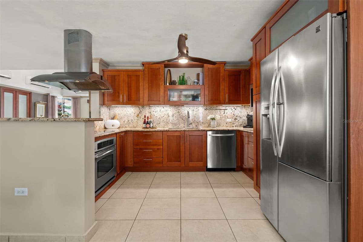 377 CORREDOR DE LA ARBOLEDA — photo 13 of 38