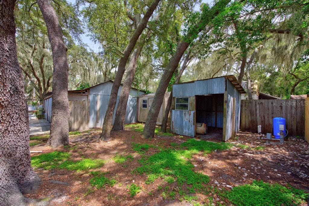 11711 TUCKER ROAD — photo 41 of 57