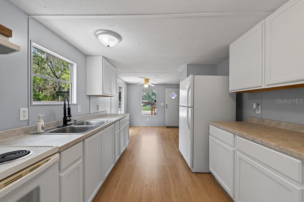 11711 TUCKER ROAD — photo 10 of 57
