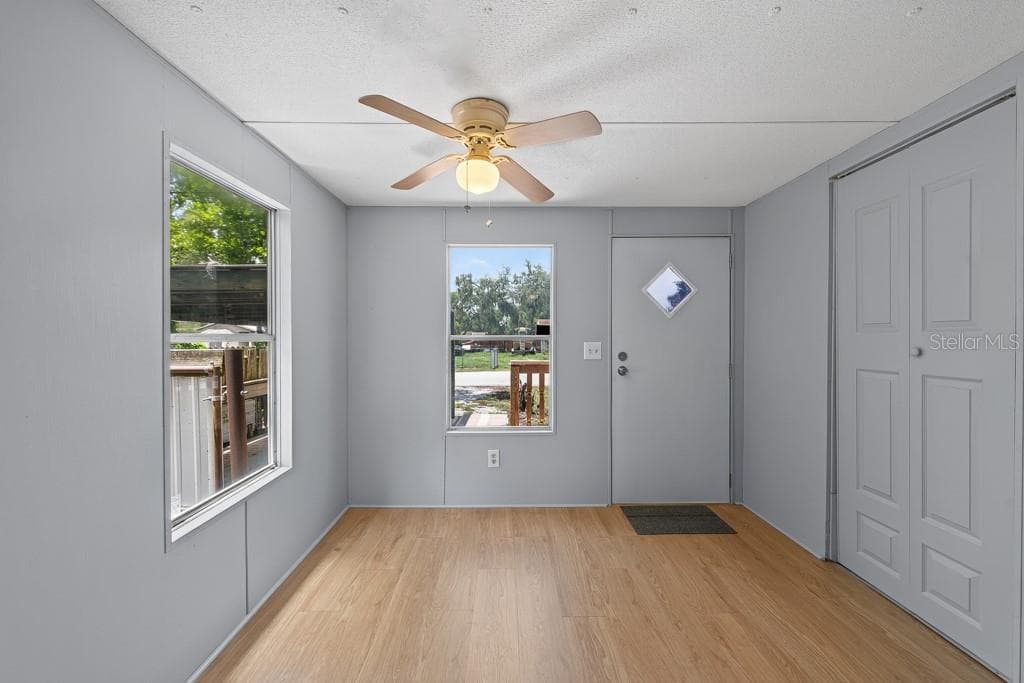 11711 TUCKER ROAD — photo 12 of 57