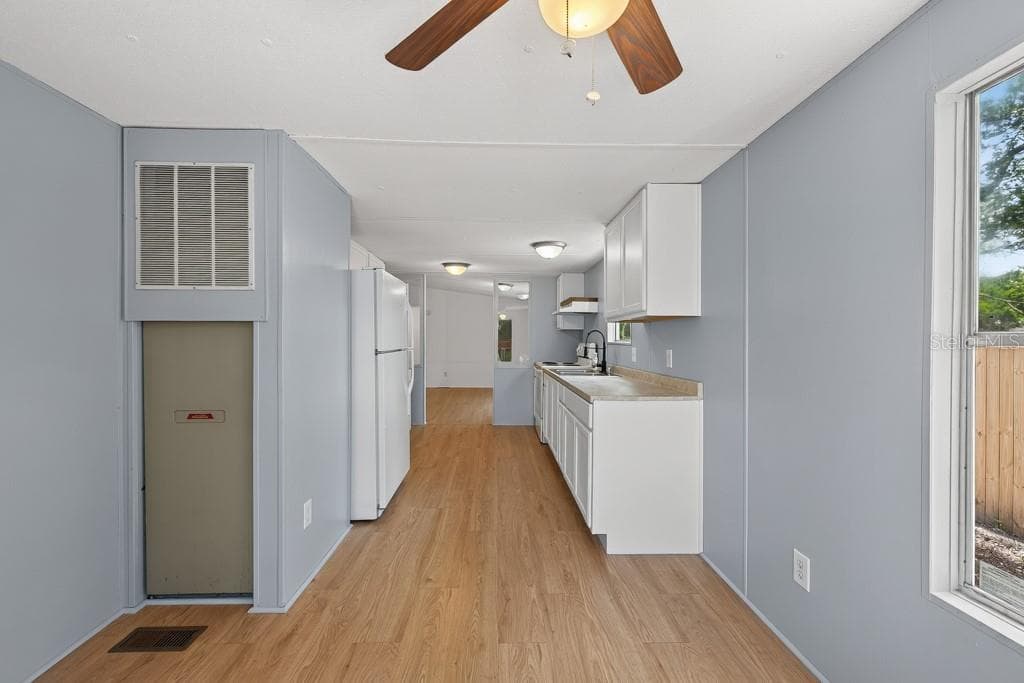 11711 TUCKER ROAD — photo 2 of 57