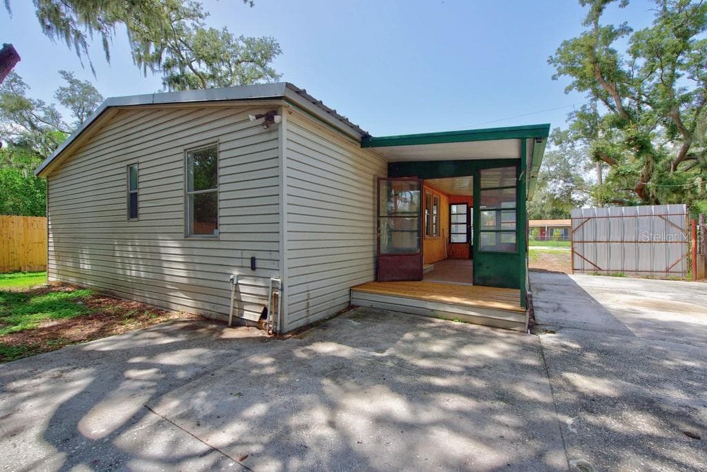 11711 TUCKER ROAD — photo 35 of 57