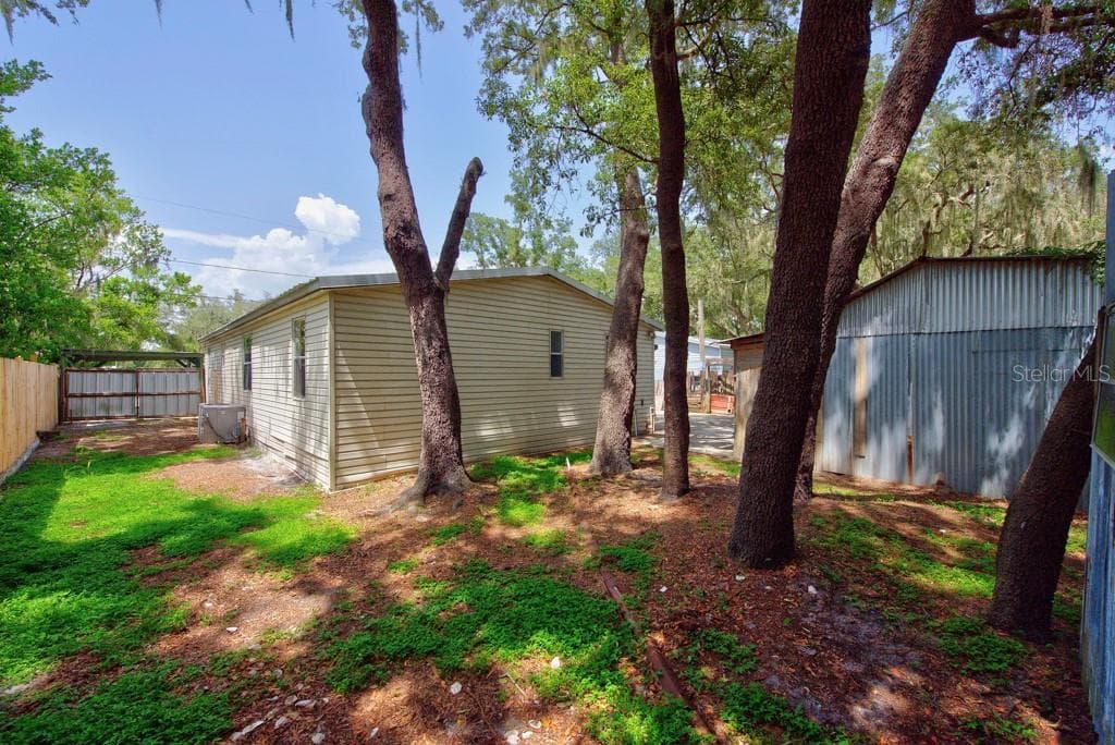 11711 TUCKER ROAD — photo 42 of 57