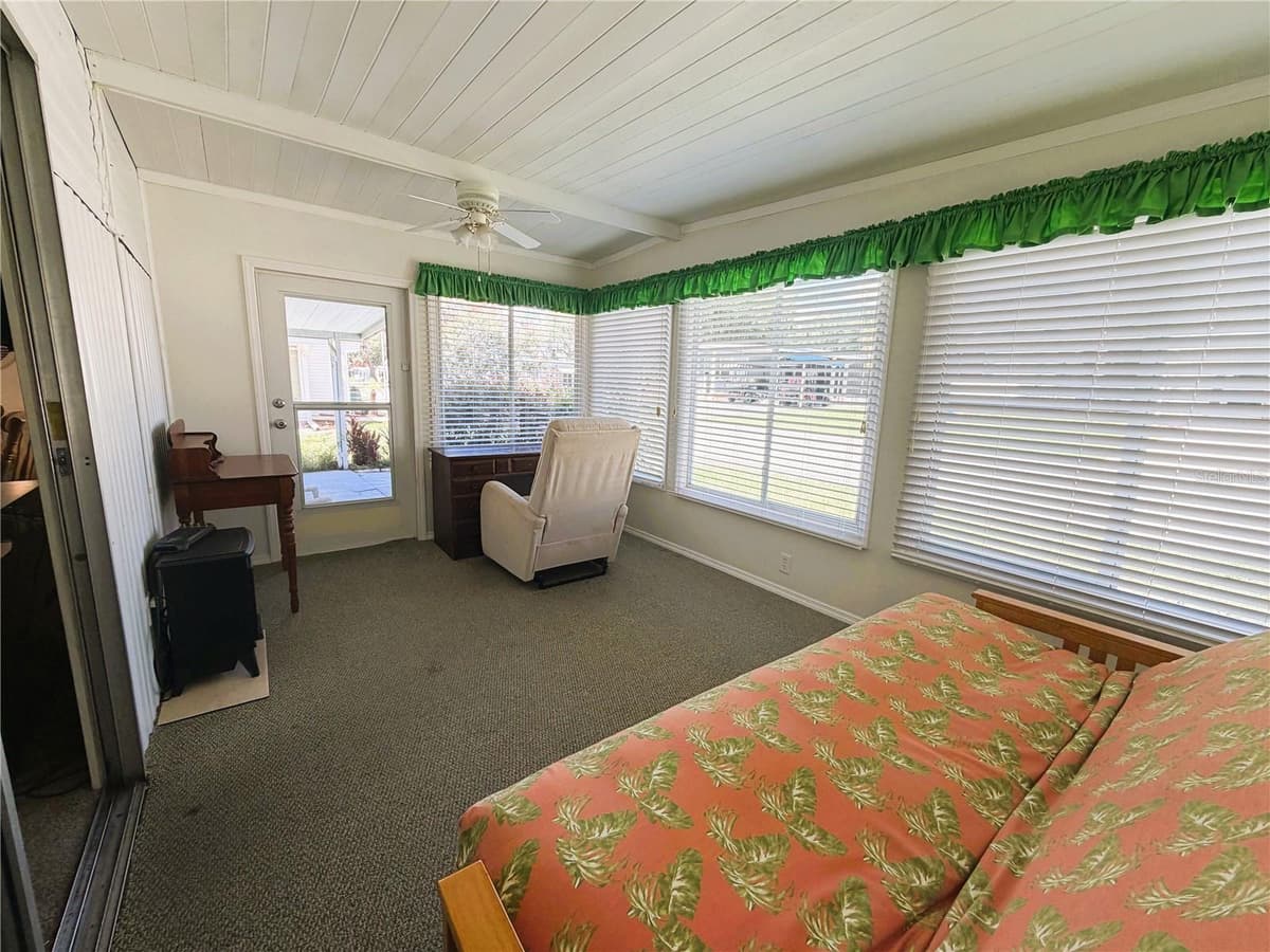 203 ASPEN CIRCLE — photo 19 of 41