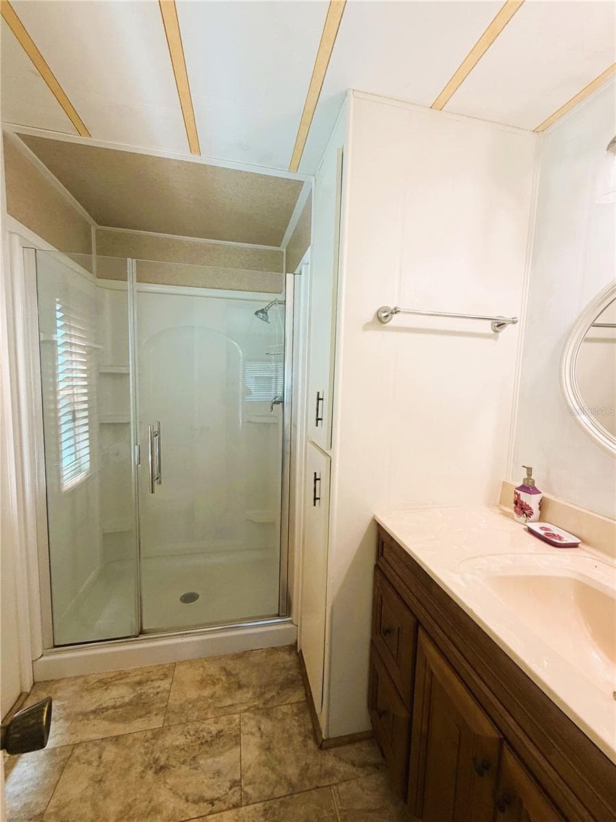 203 ASPEN CIRCLE — photo 34 of 41