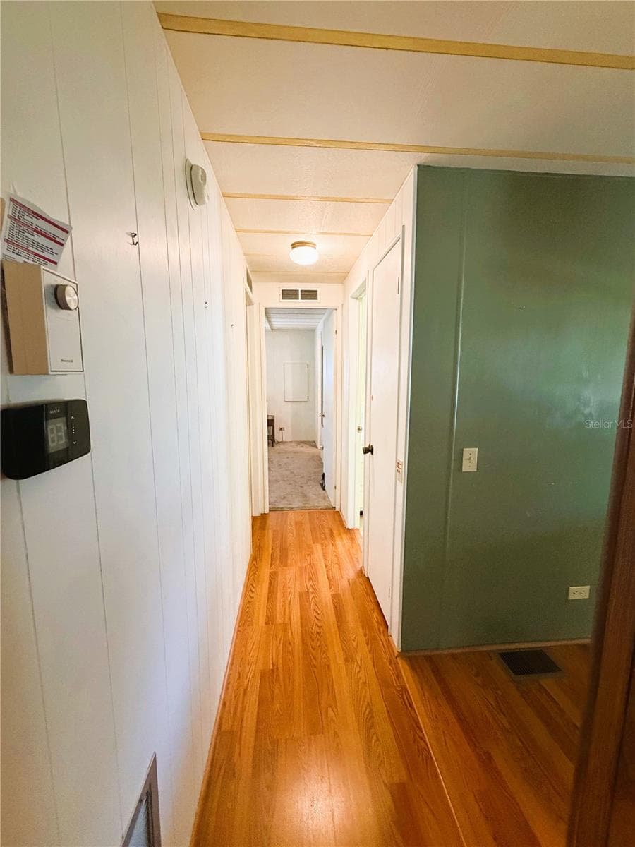 203 ASPEN CIRCLE — photo 21 of 41