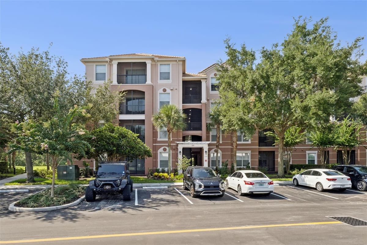 8300 PORTOFINO DRIVE — photo 1 of 32