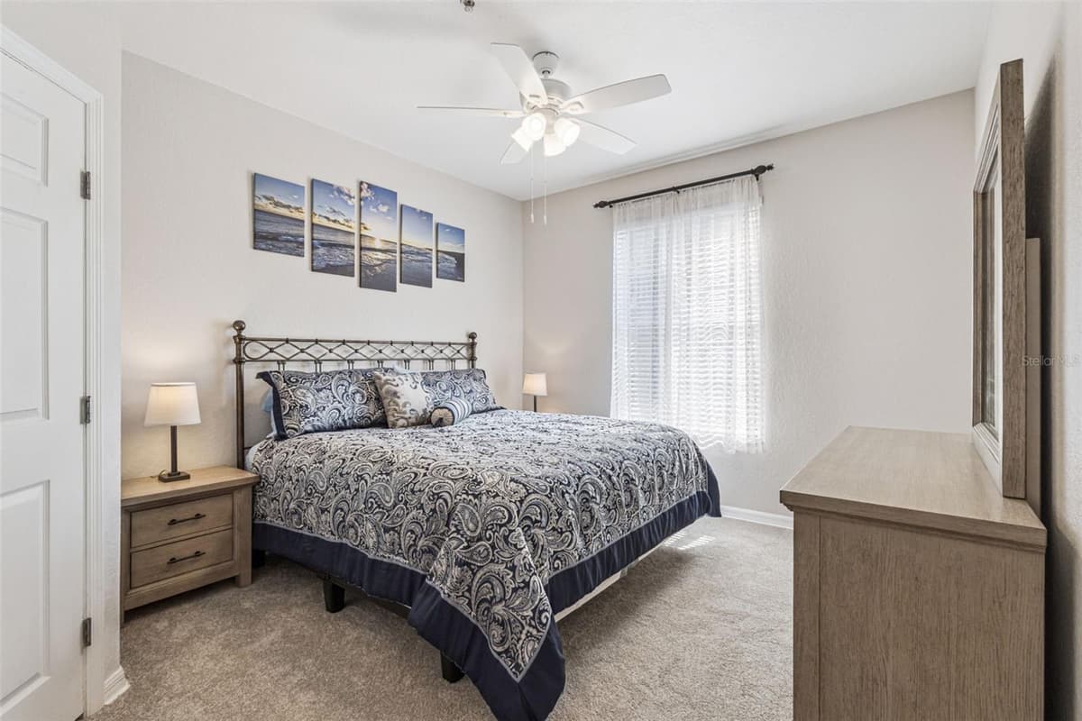 8300 PORTOFINO DRIVE — photo 7 of 32