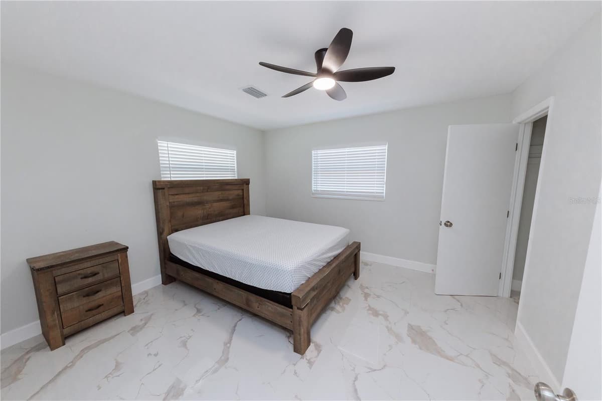 4946 DR MARTIN LUTHER KING JR STREET — photo 44 of 84