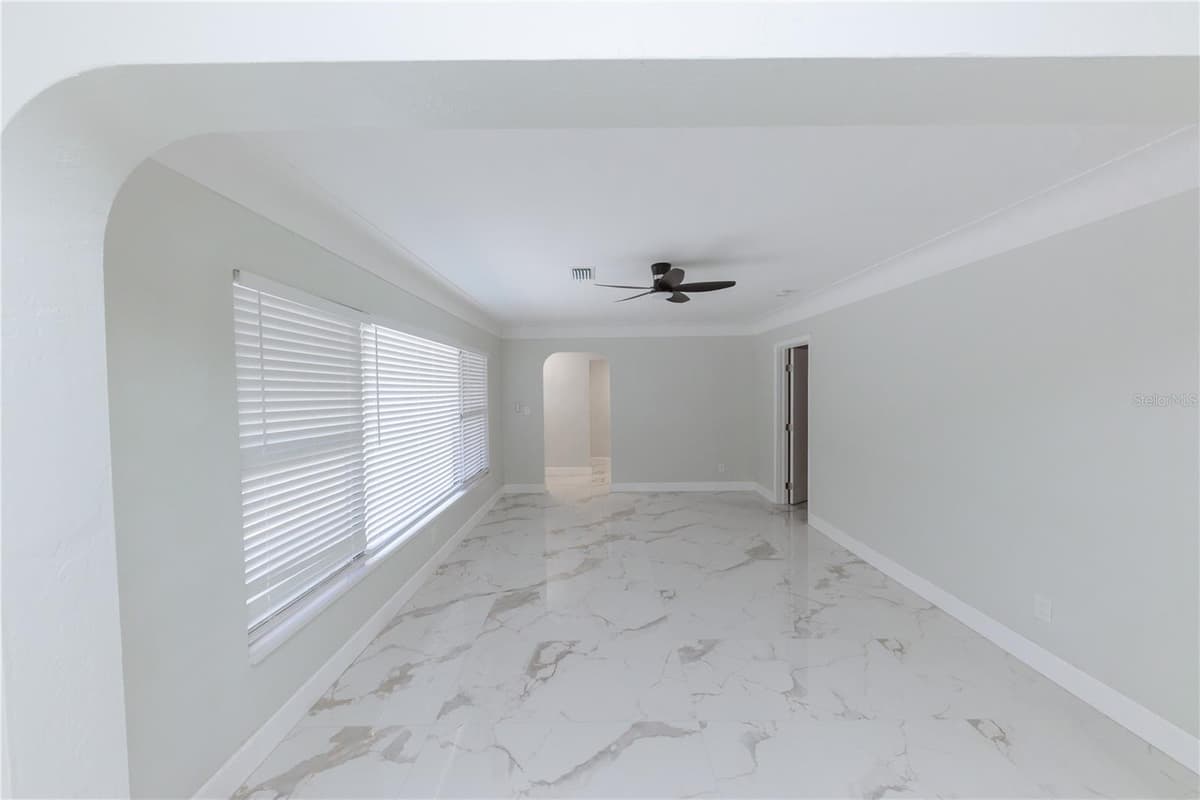 4946 DR MARTIN LUTHER KING JR STREET — photo 16 of 84