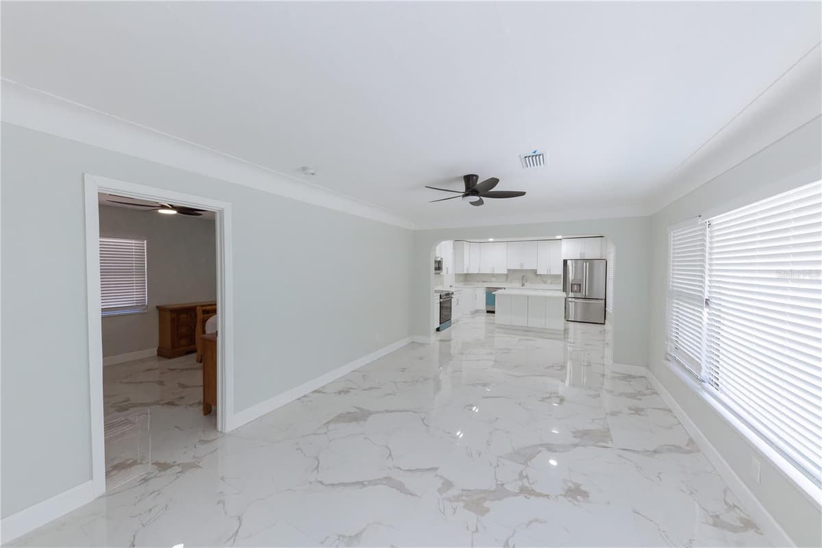4946 DR MARTIN LUTHER KING JR STREET — photo 31 of 84