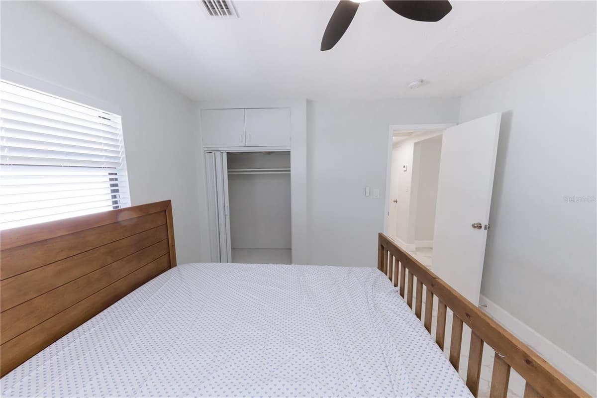 4946 DR MARTIN LUTHER KING JR STREET — photo 34 of 84