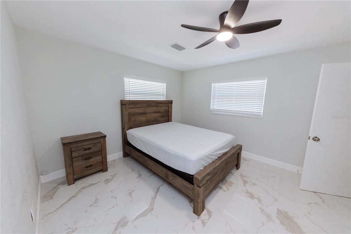 4946 DR MARTIN LUTHER KING JR STREET — photo 45 of 84