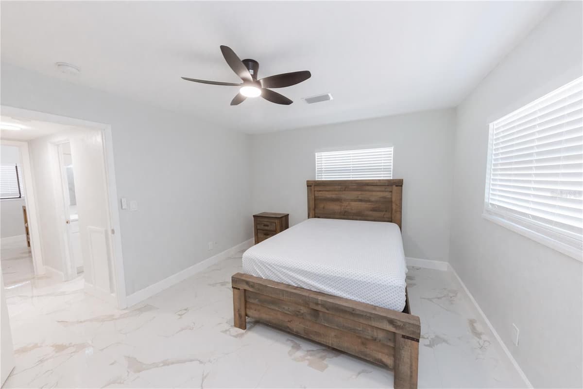 4946 DR MARTIN LUTHER KING JR STREET — photo 52 of 84