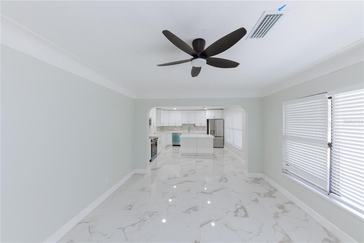 4946 DR MARTIN LUTHER KING JR STREET — photo 17 of 84