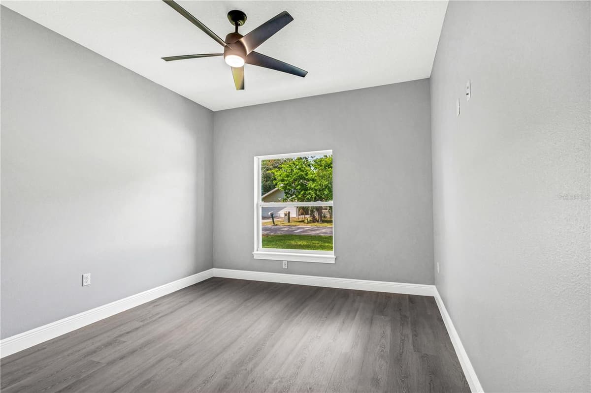 721 INDIANA STREET — photo 19 of 38